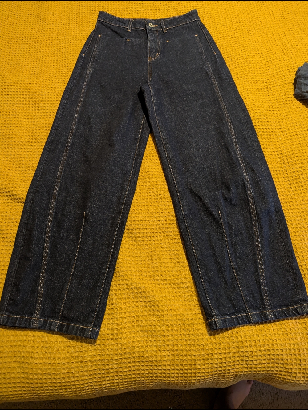 Women's Dark Blue Wide-Leg Barrell Jeans, S -M , 28